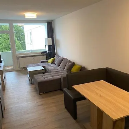 3 502 Apartment *